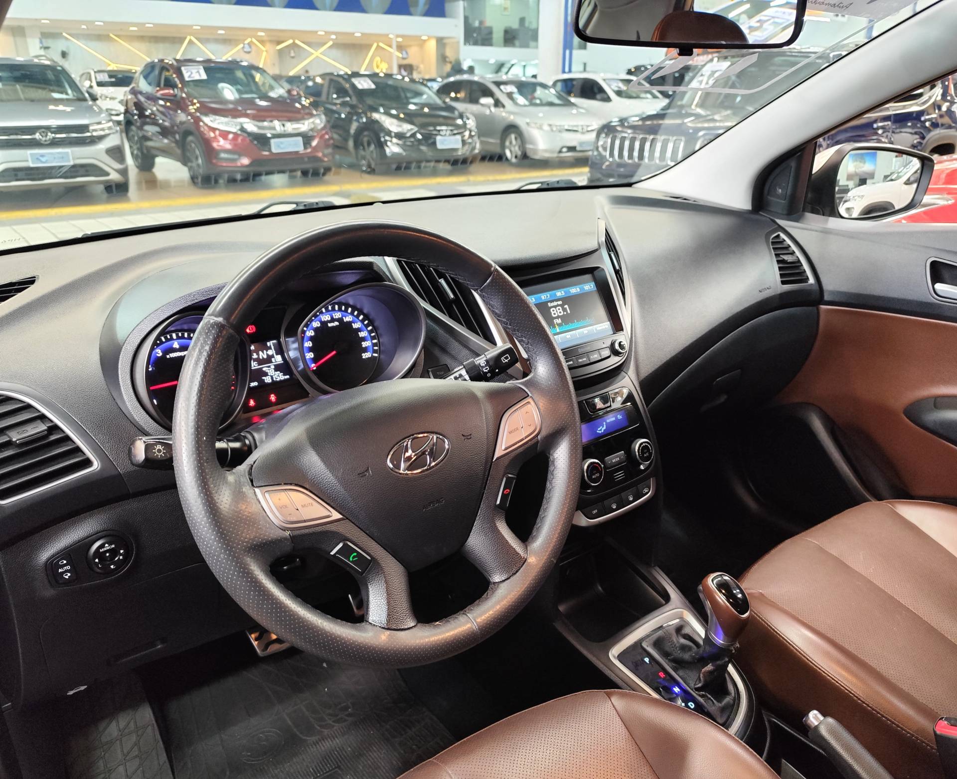 HYUNDAI HB20X