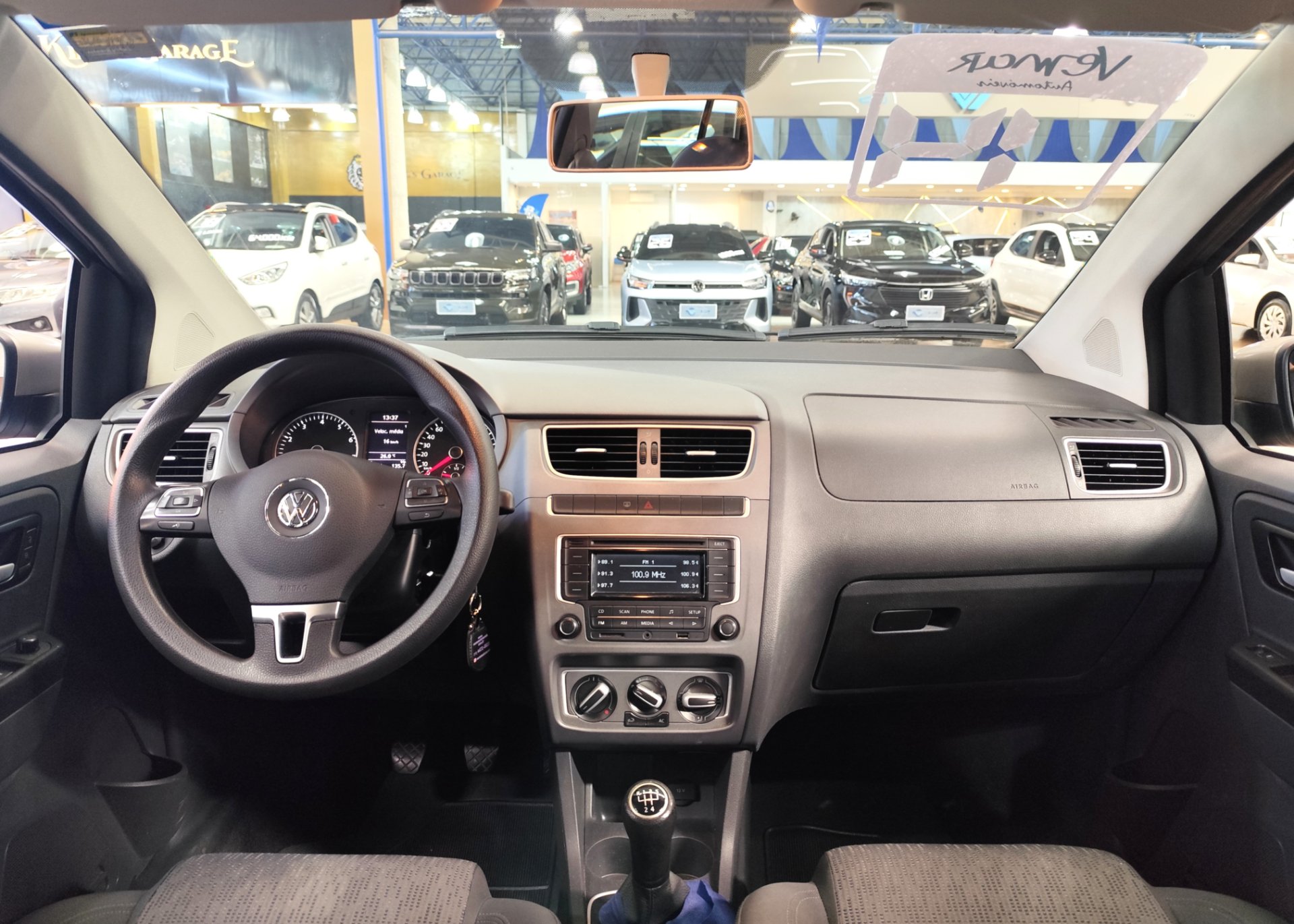 VOLKSWAGEN FOX