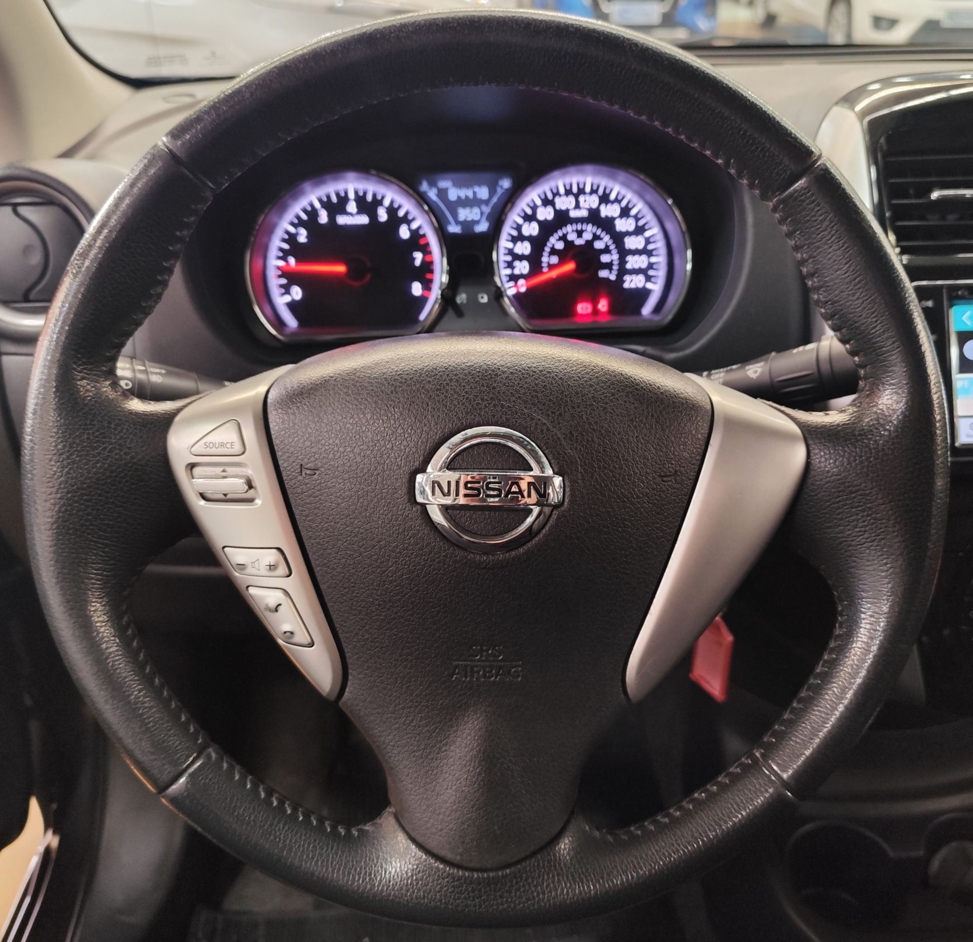 NISSAN VERSA