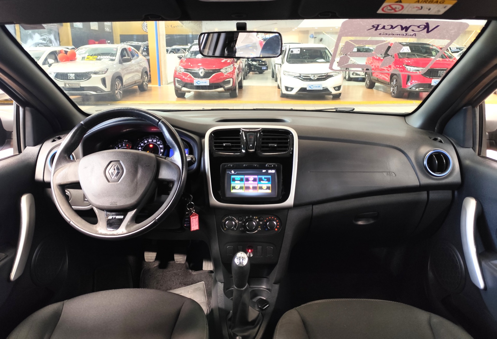 RENAULT SANDERO