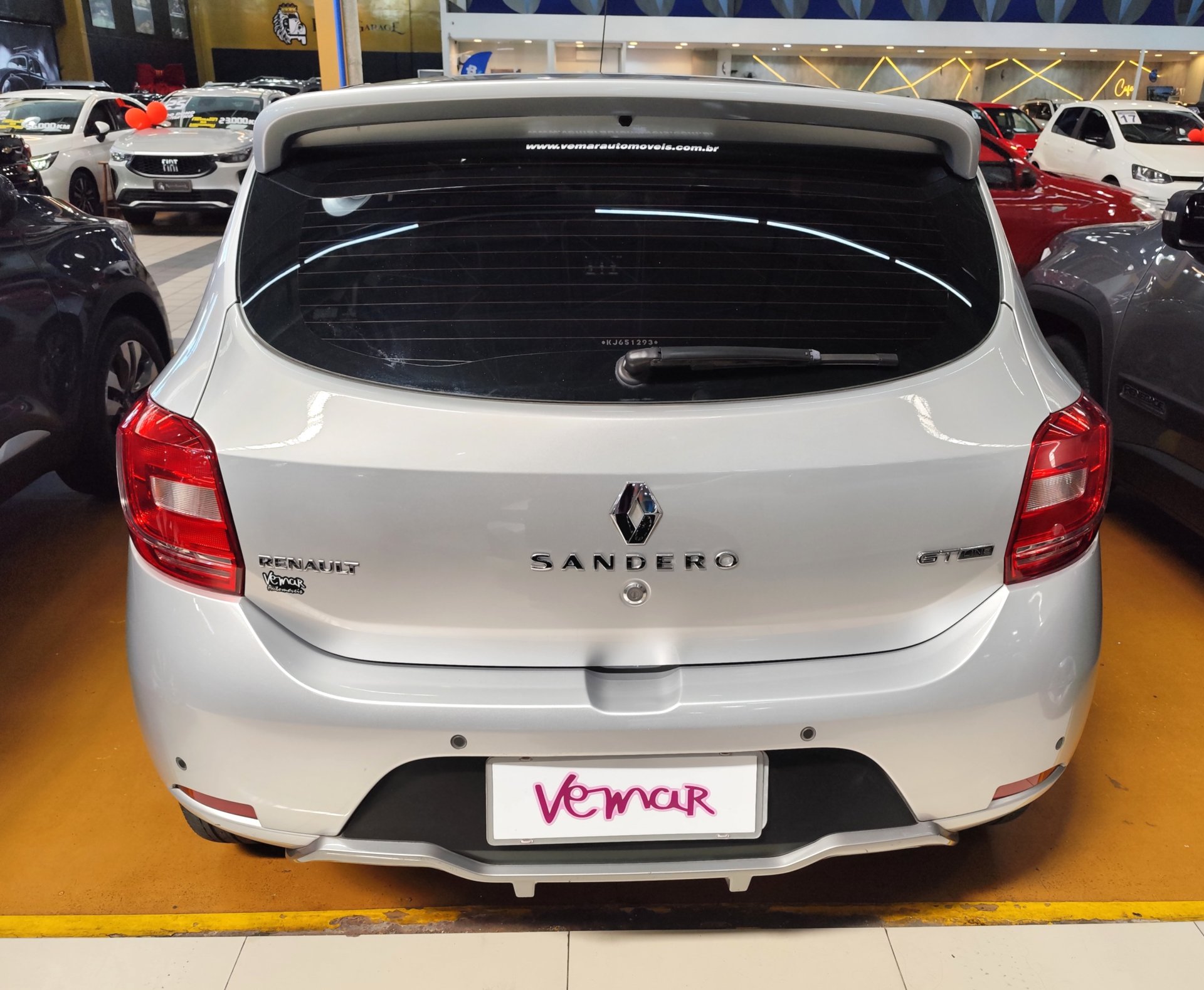 RENAULT SANDERO