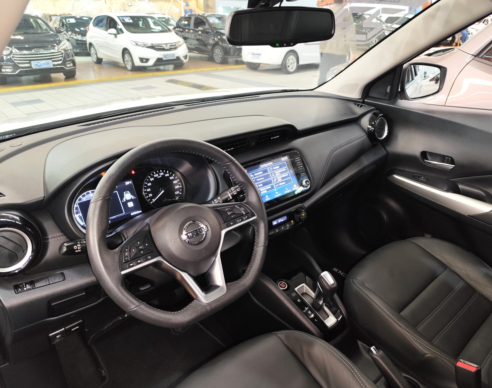 NISSAN KICKS