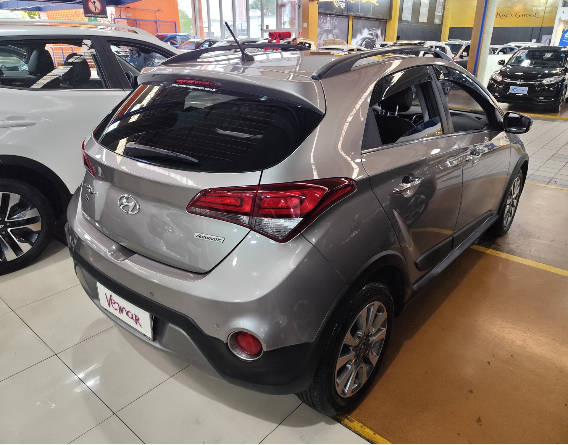 HYUNDAI HB20X