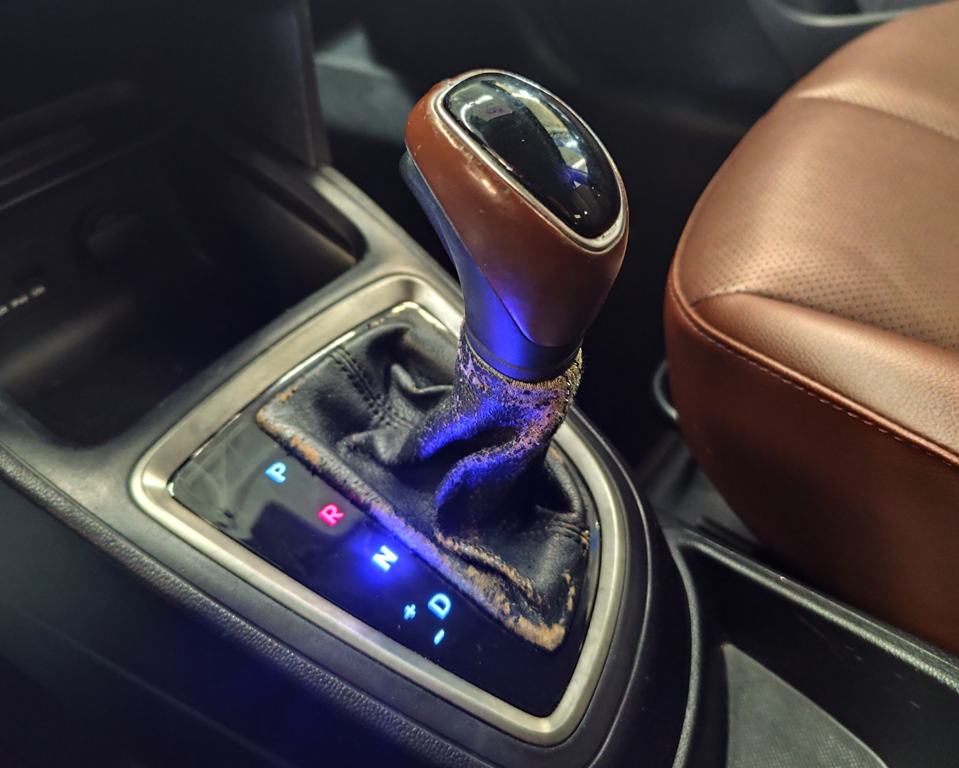 HYUNDAI HB20X