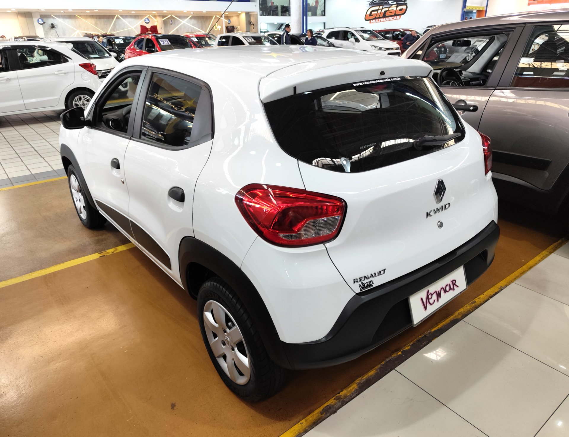 RENAULT KWID