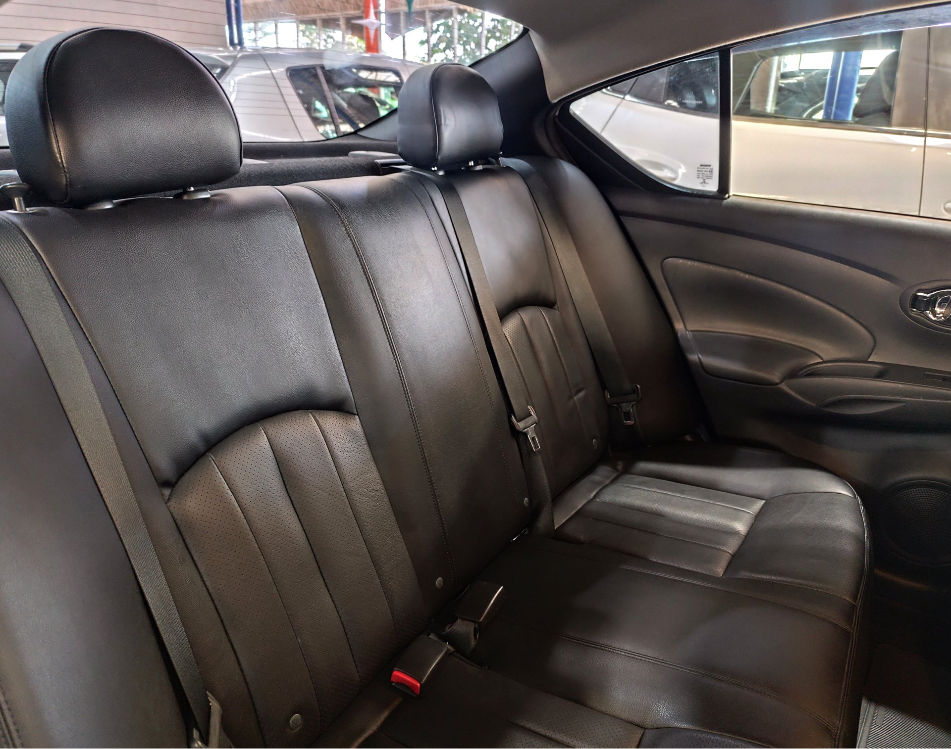 NISSAN VERSA