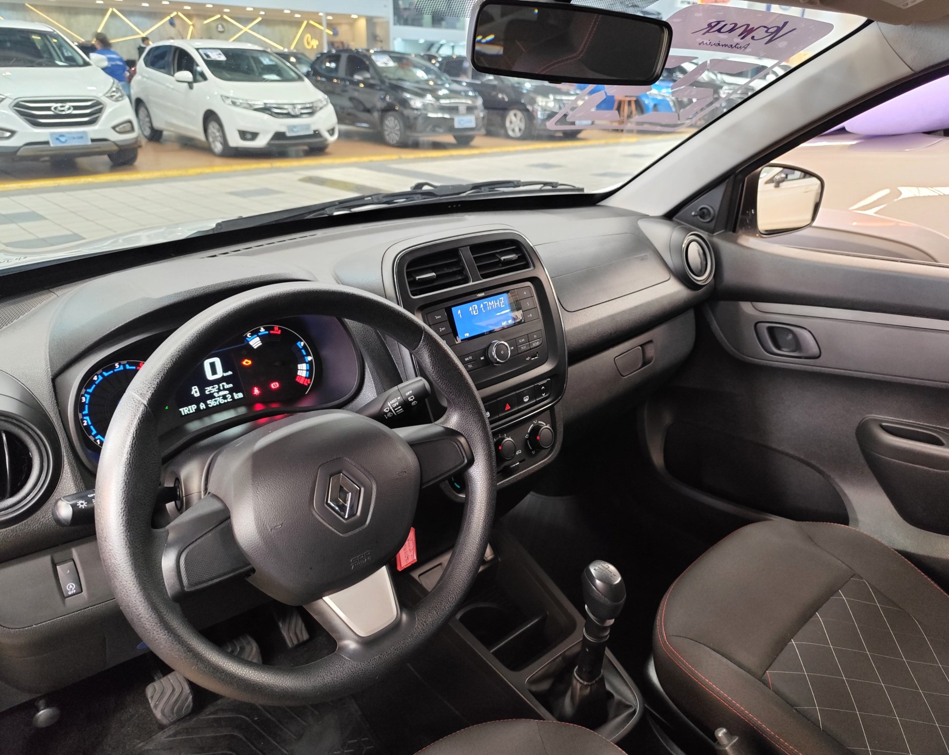 RENAULT KWID