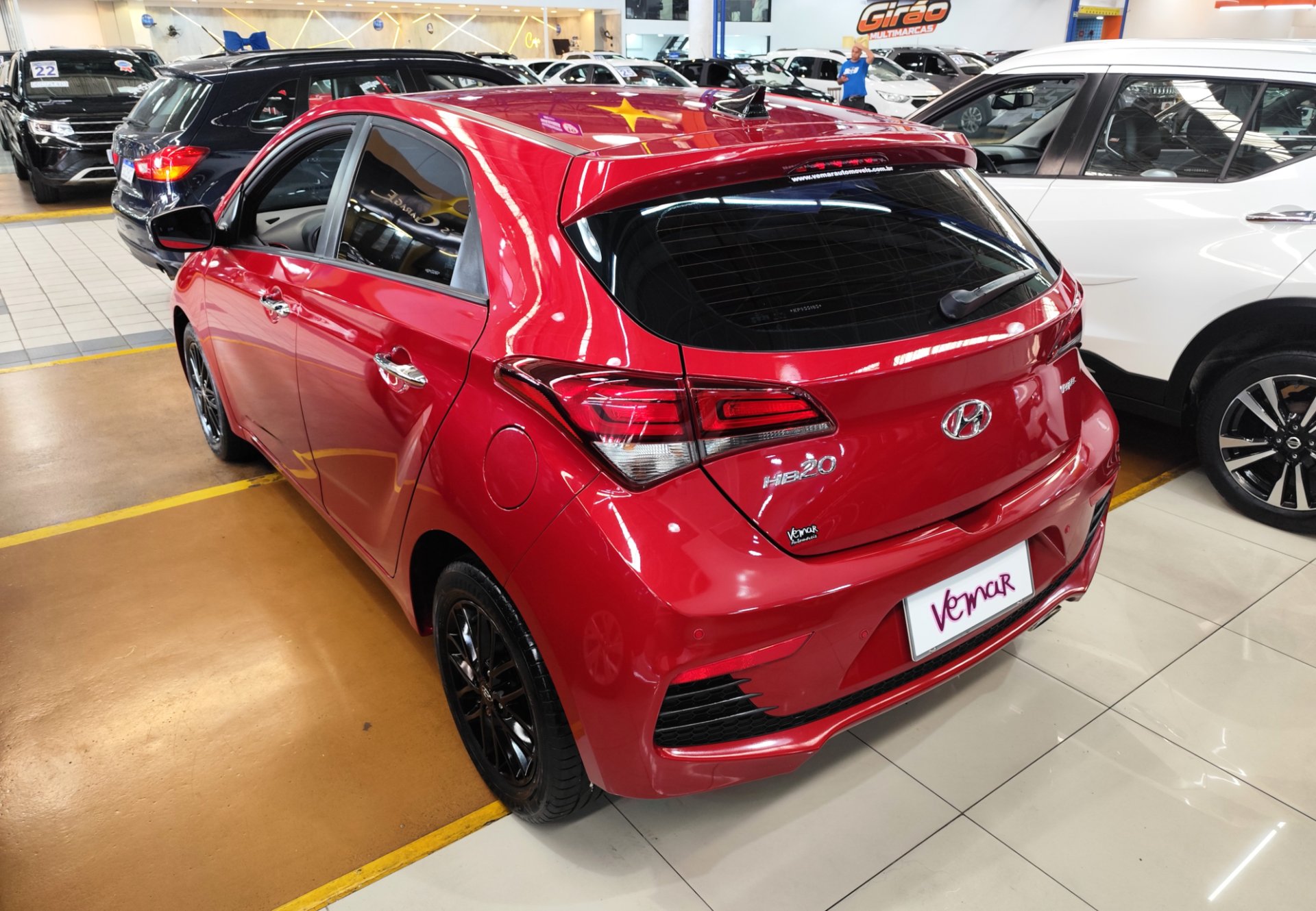 HYUNDAI HB20