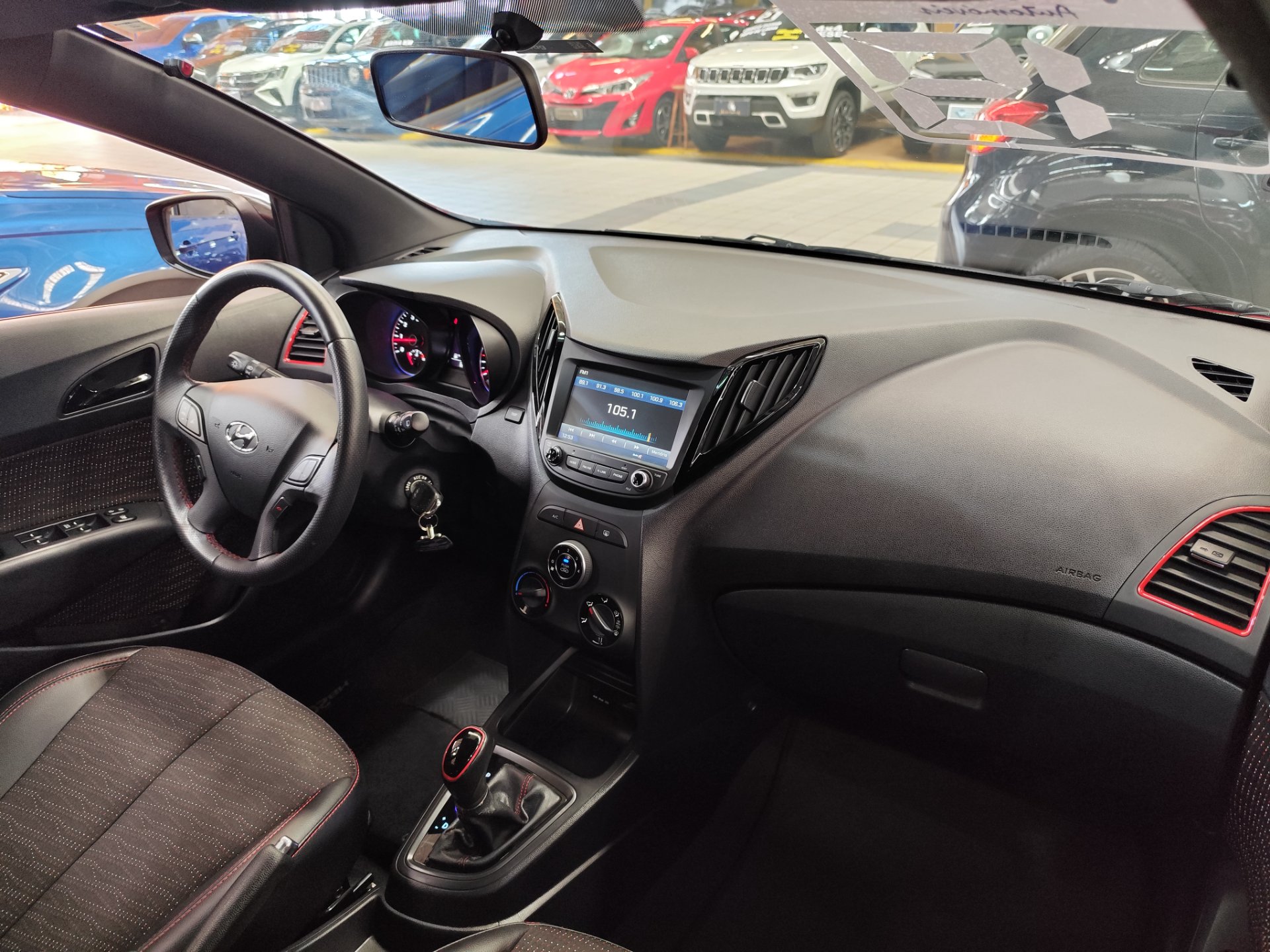 HYUNDAI HB20