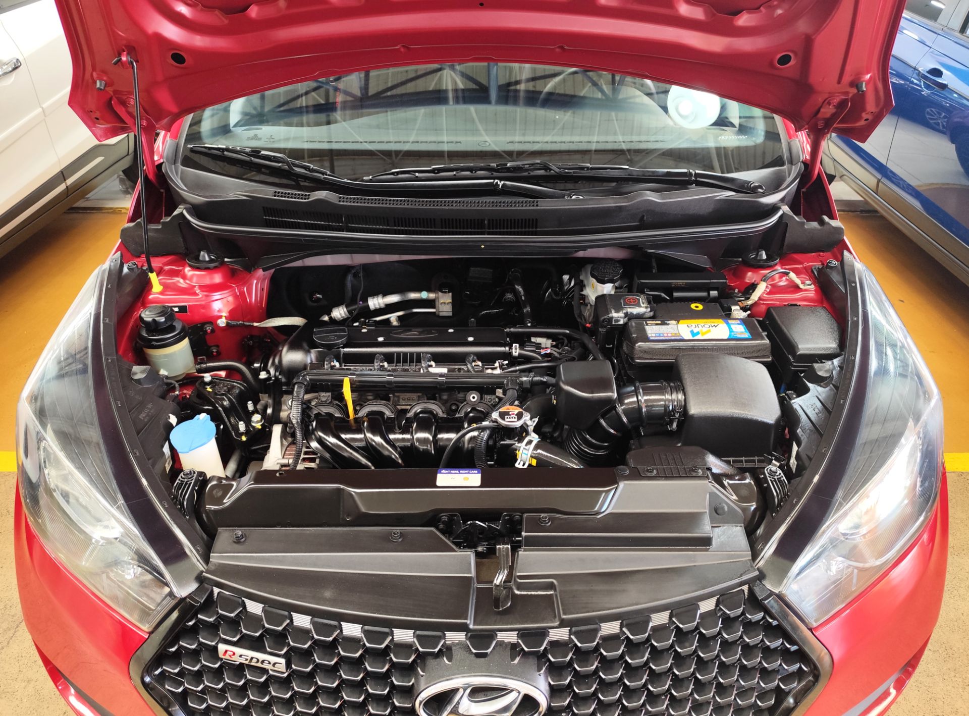 HYUNDAI HB20
