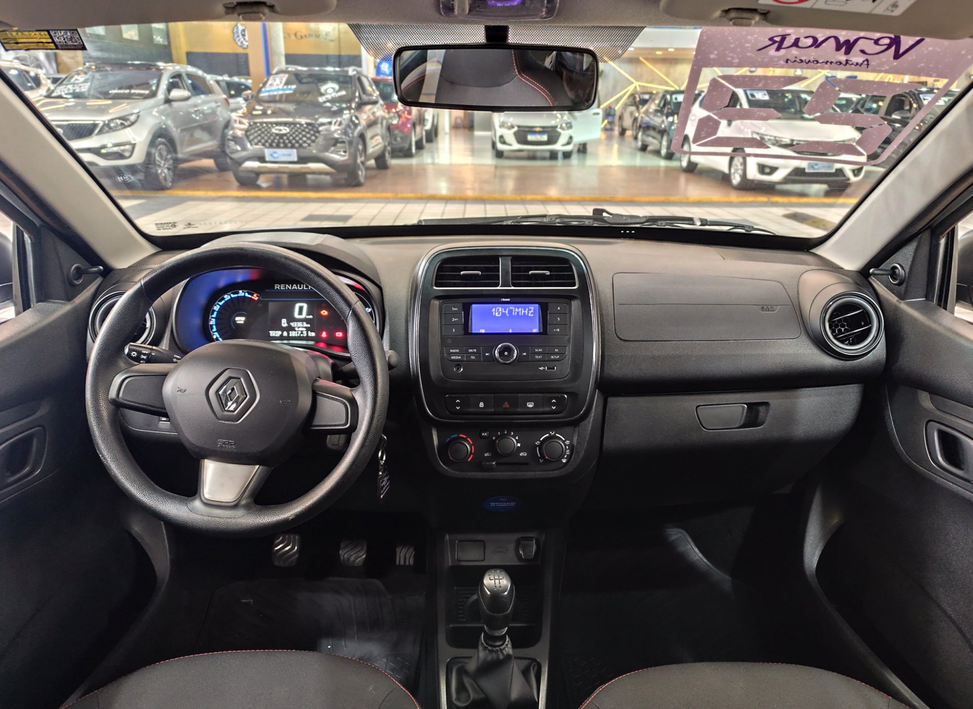RENAULT KWID