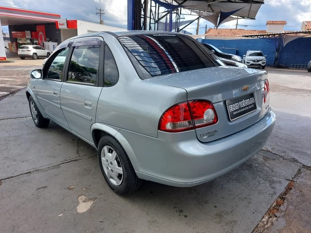 Car Image 5