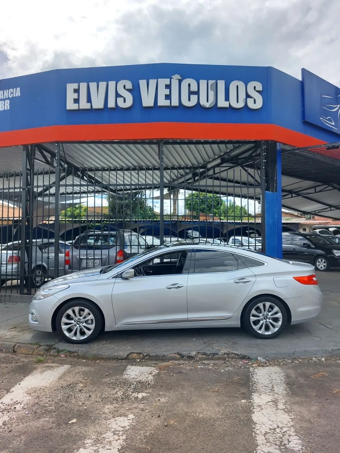 HYUNDAI AZERA 3.0 MPFI GLS V6 24V