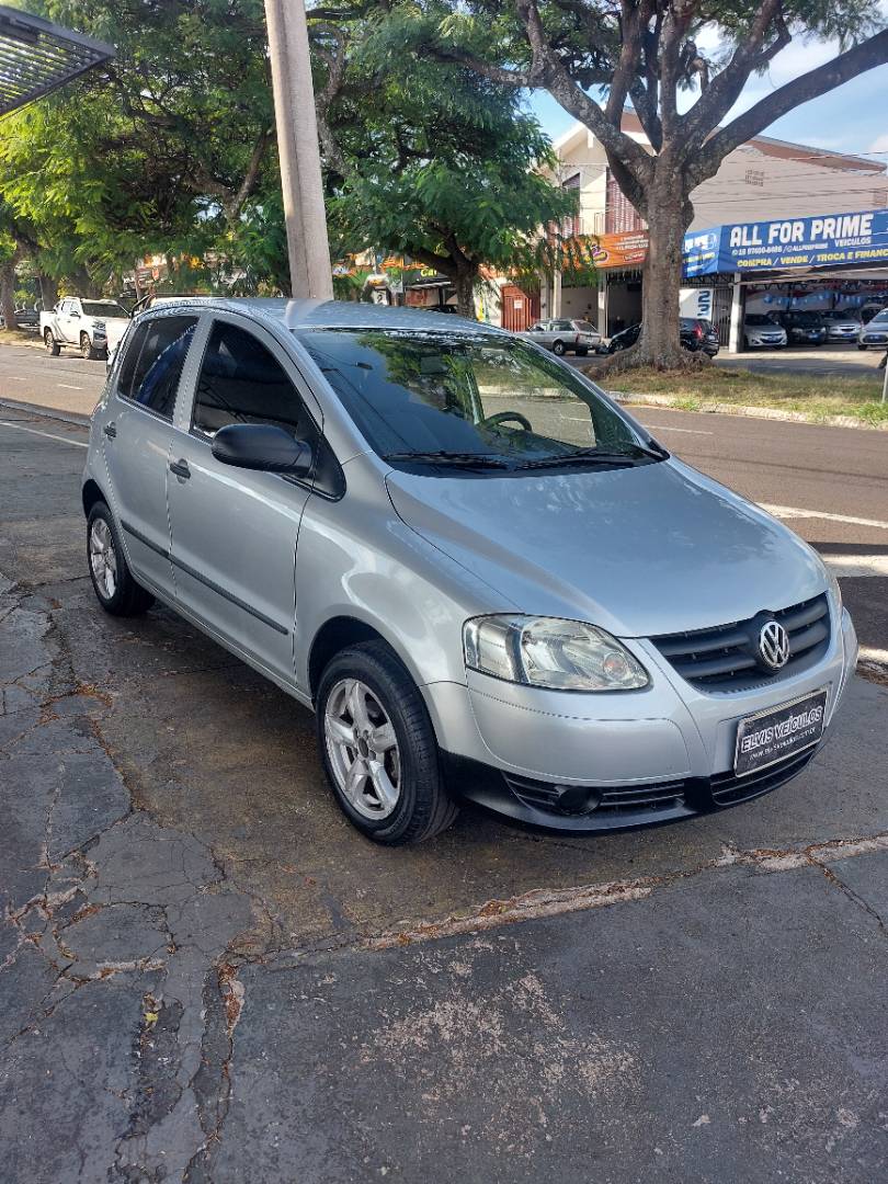 VOLKSWAGEN FOX