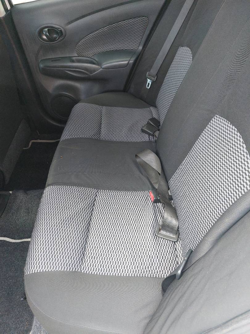 NISSAN VERSA