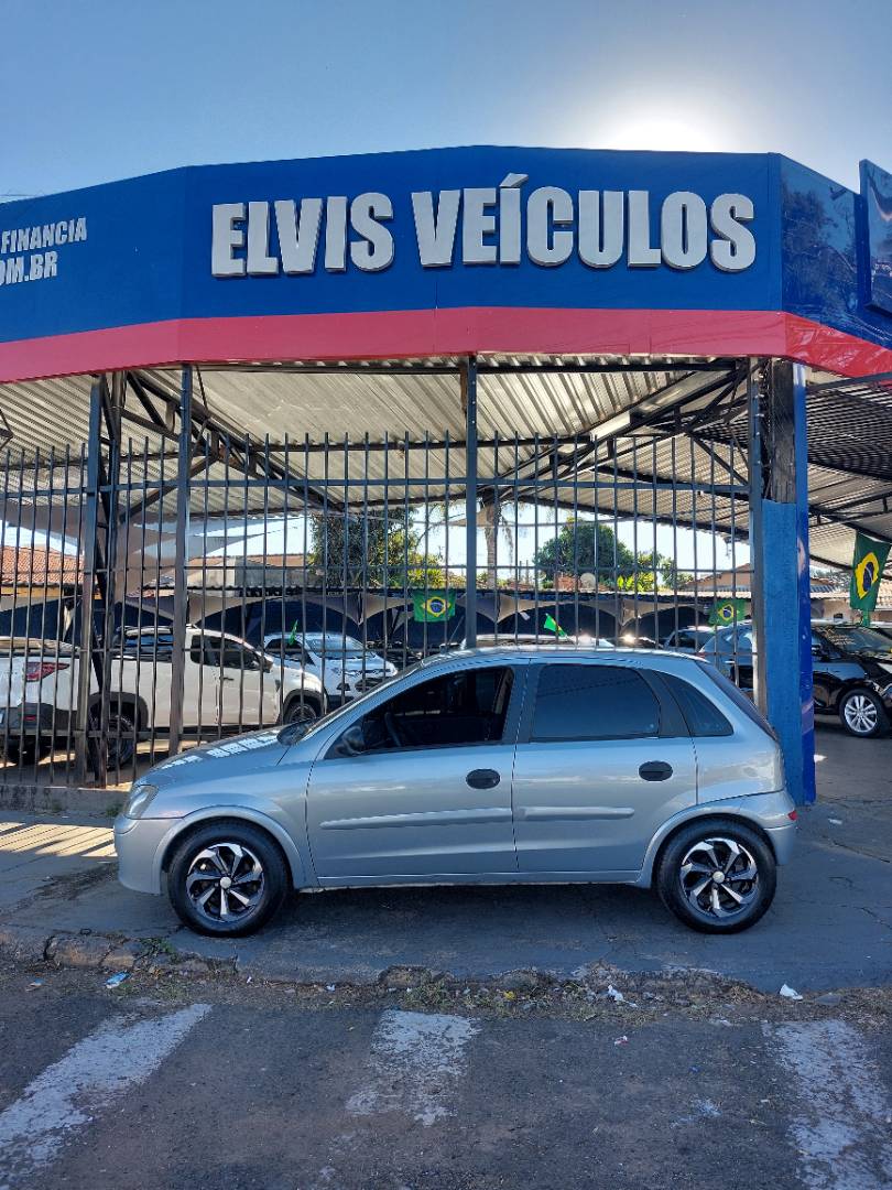 CHEVROLET CORSA