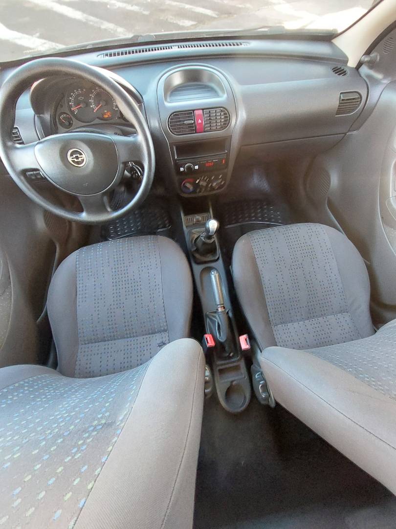 CHEVROLET CORSA