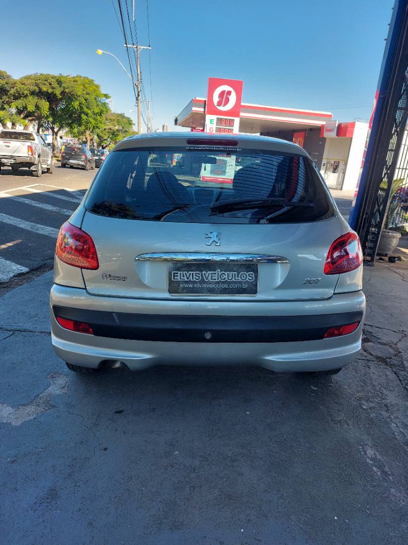 PEUGEOT 207