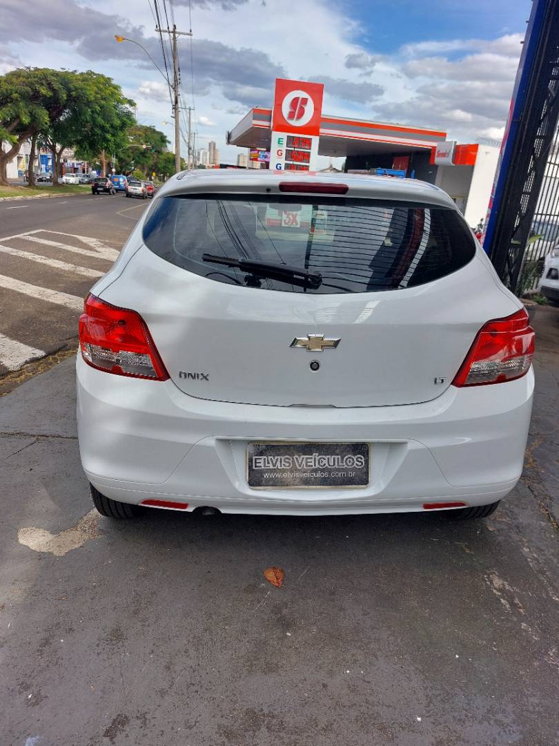 CHEVROLET ONIX
