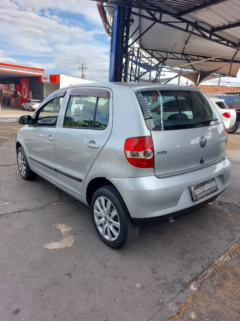 VOLKSWAGEN FOX