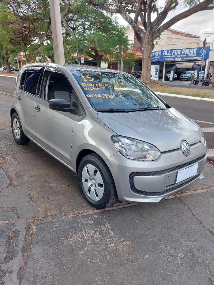 VOLKSWAGEN UP