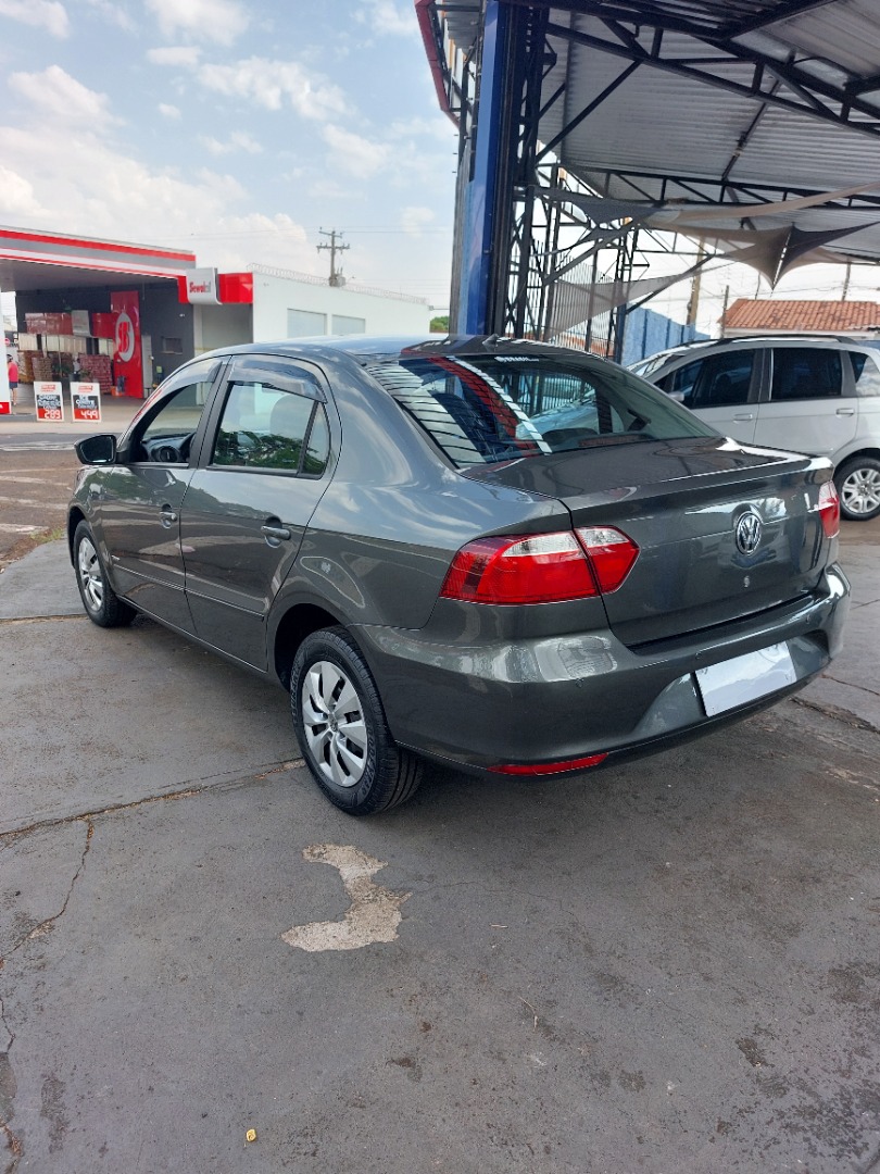 VOLKSWAGEN VOYAGE