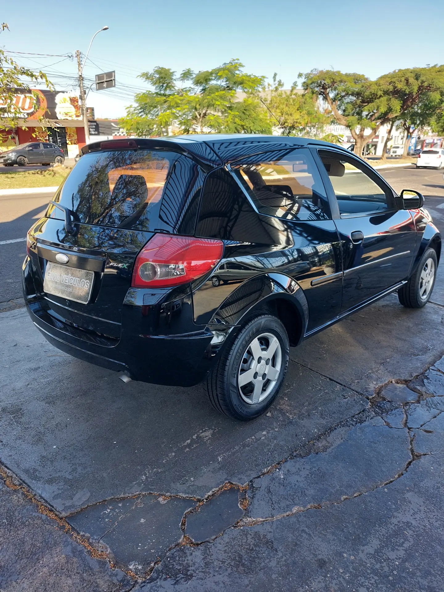 FORD KA