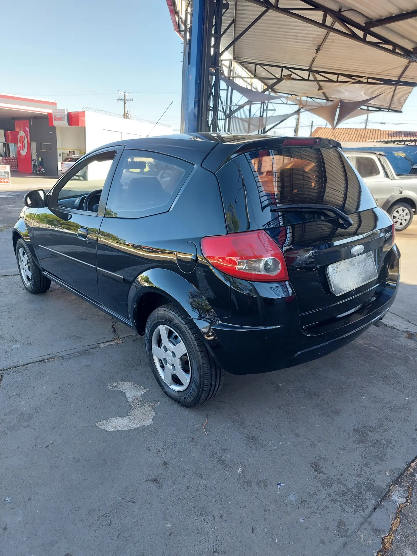 FORD KA