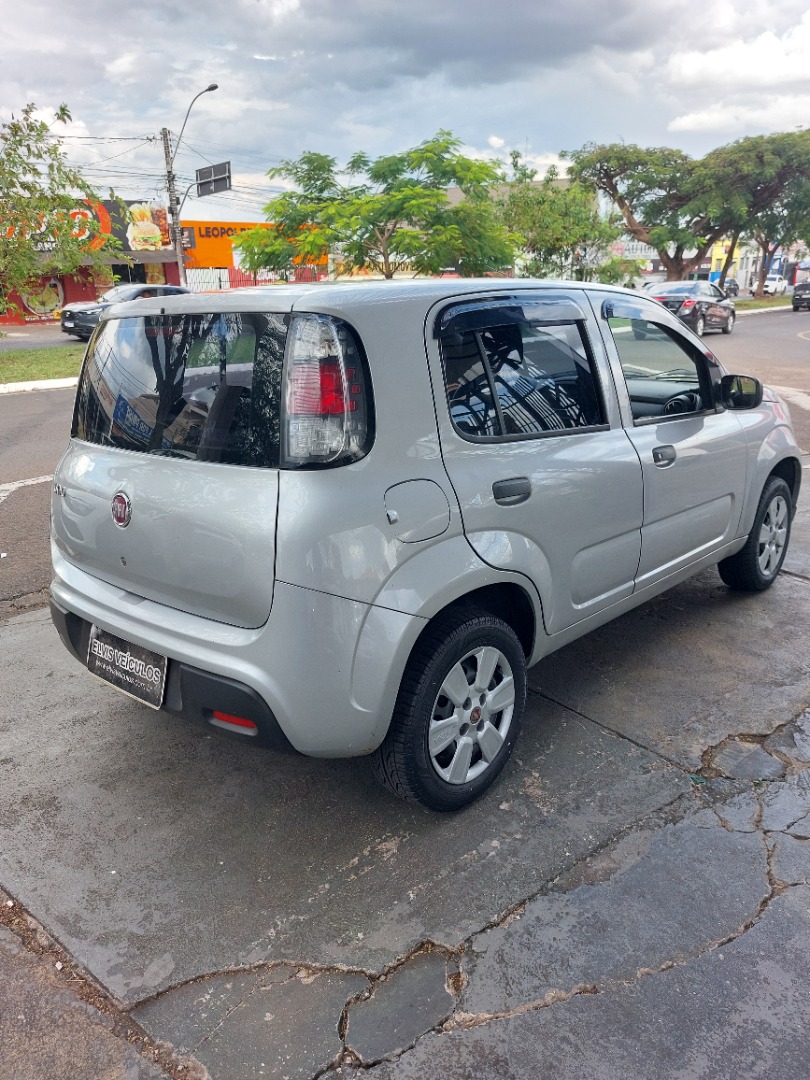 FIAT UNO