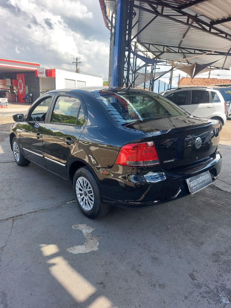 VOLKSWAGEN VOYAGE