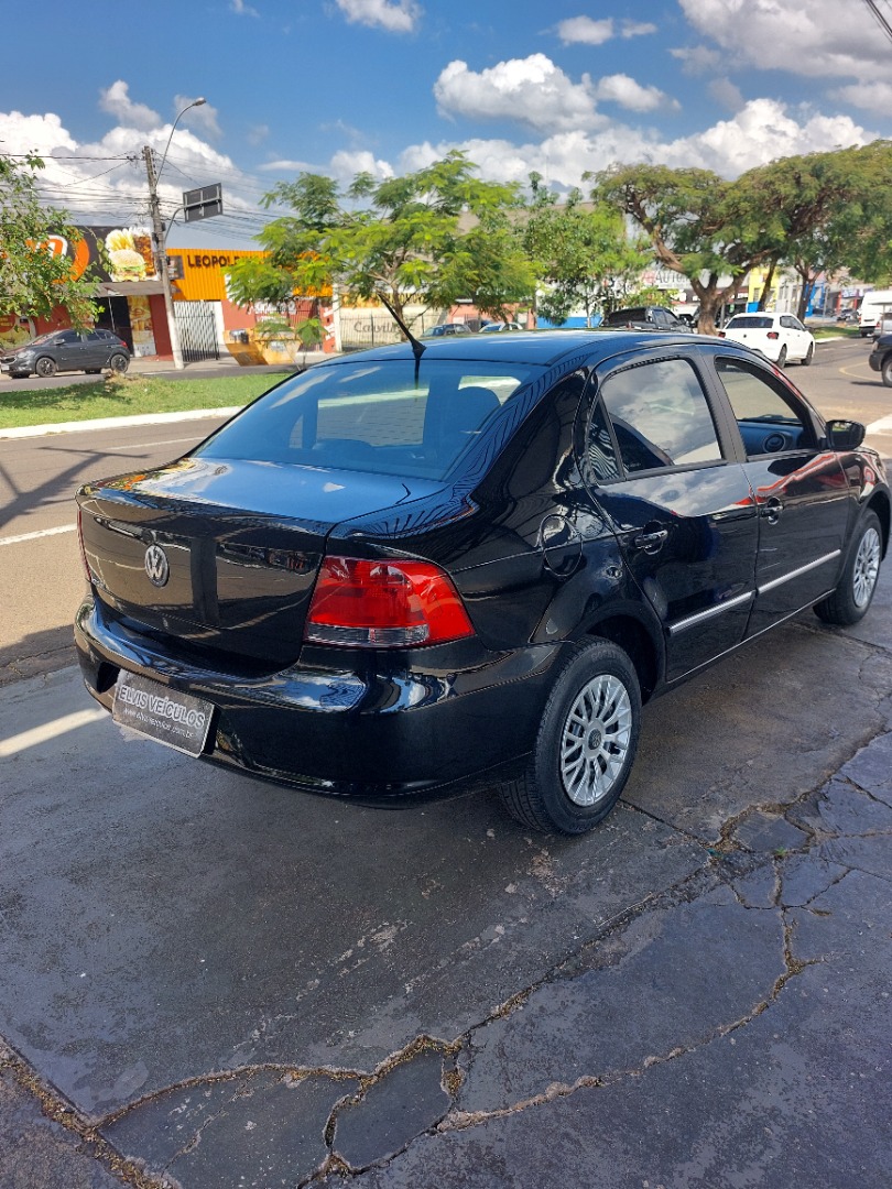 VOLKSWAGEN VOYAGE