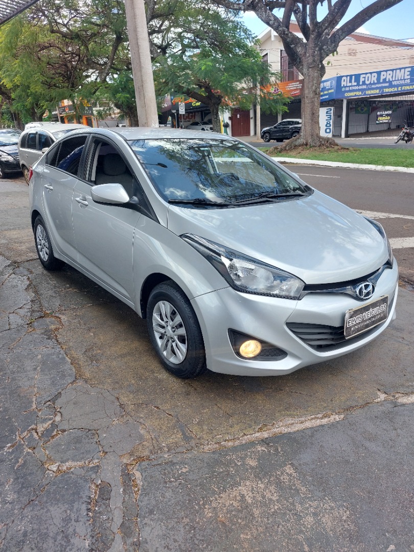 HYUNDAI HB20S