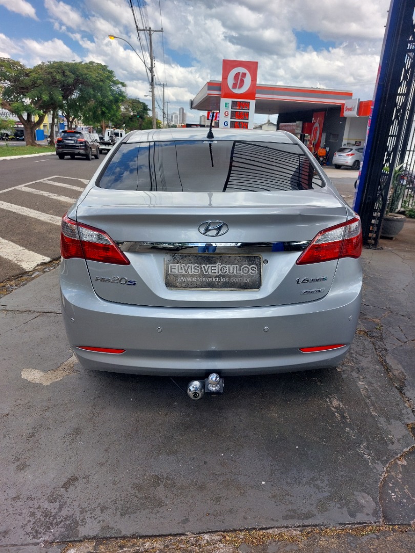 HYUNDAI HB20S