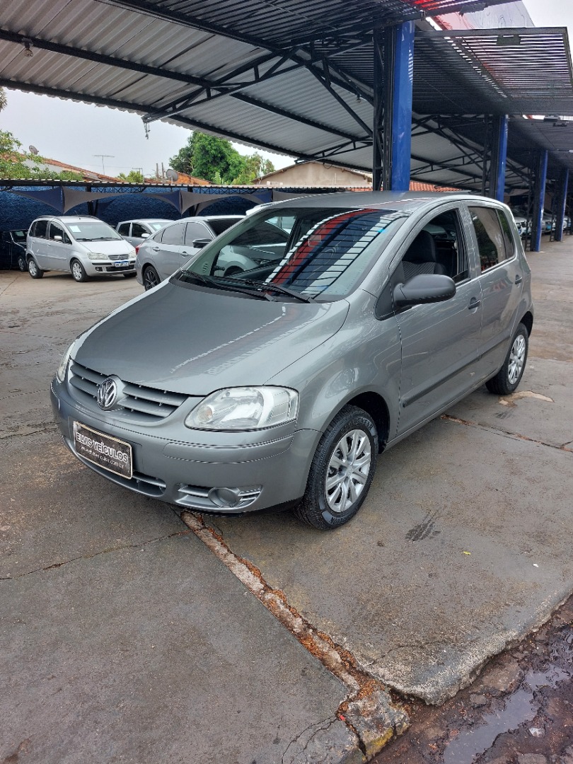 VOLKSWAGEN FOX