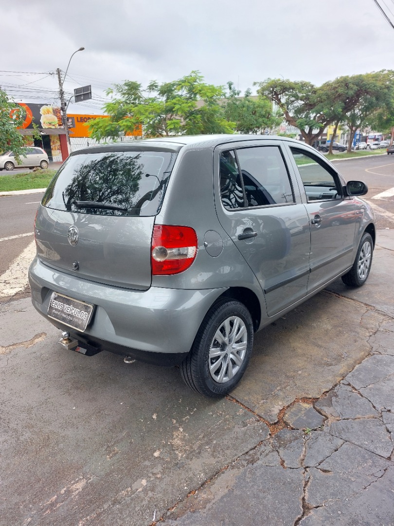VOLKSWAGEN FOX