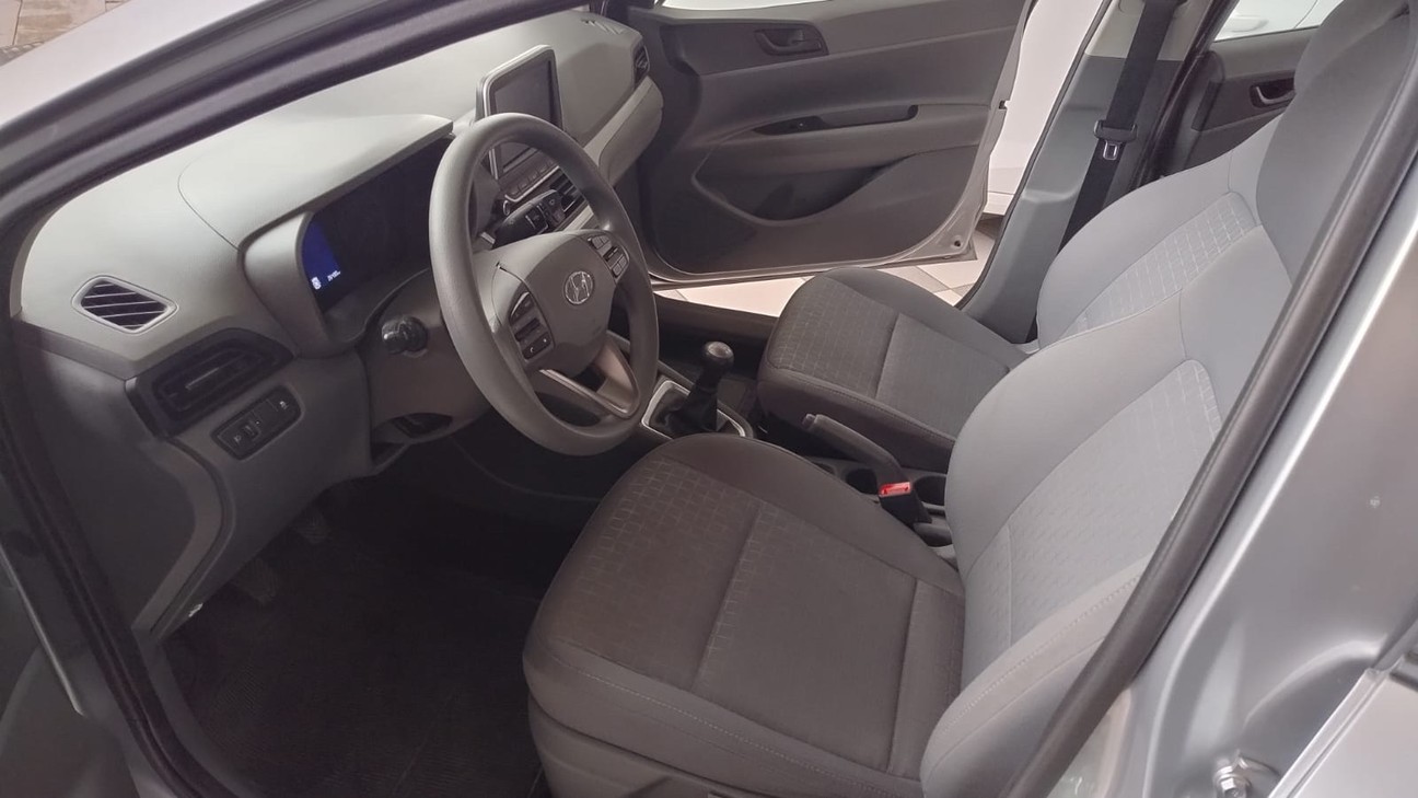 HYUNDAI HB20S