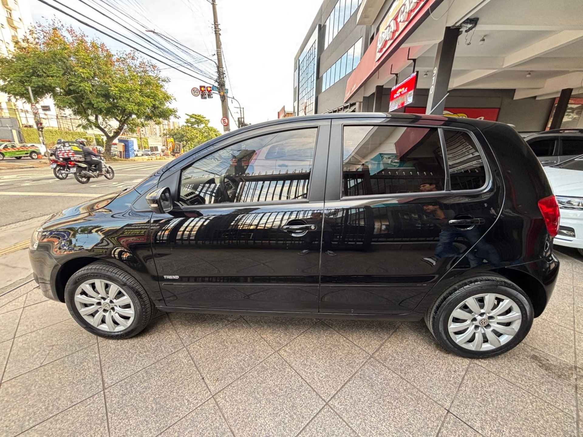 VOLKSWAGEN FOX