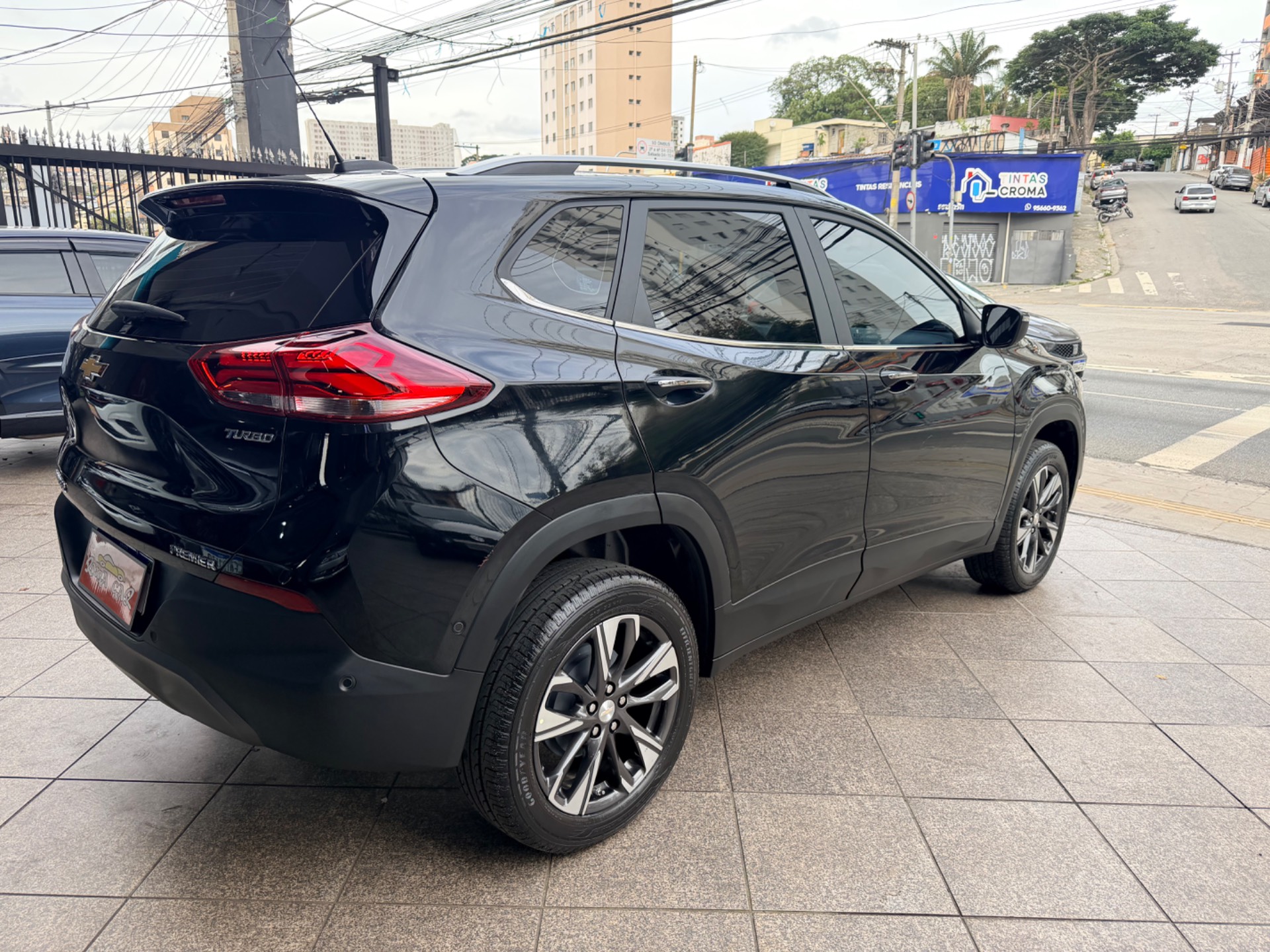 CHEVROLET TRACKER