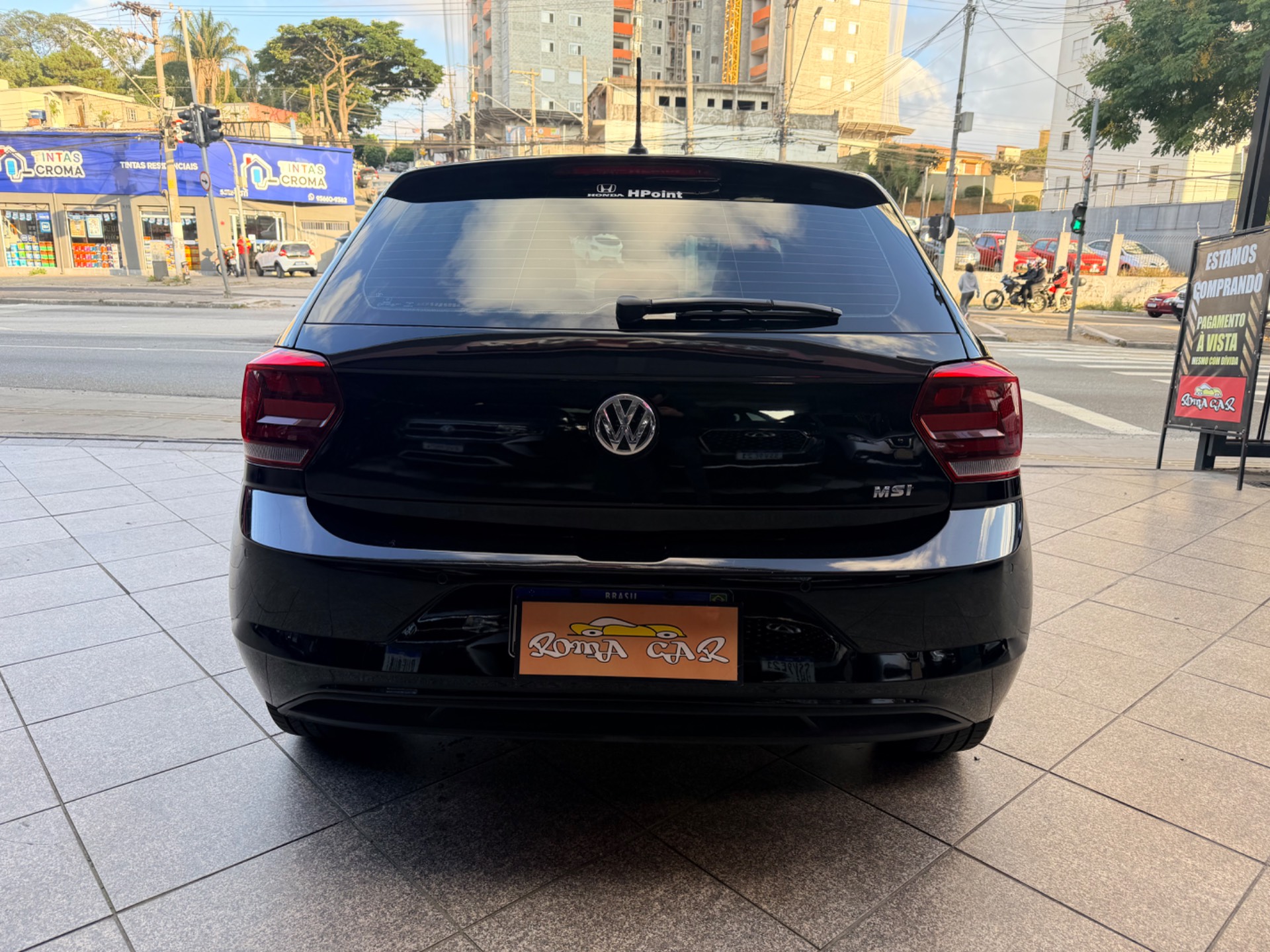 VOLKSWAGEN POLO