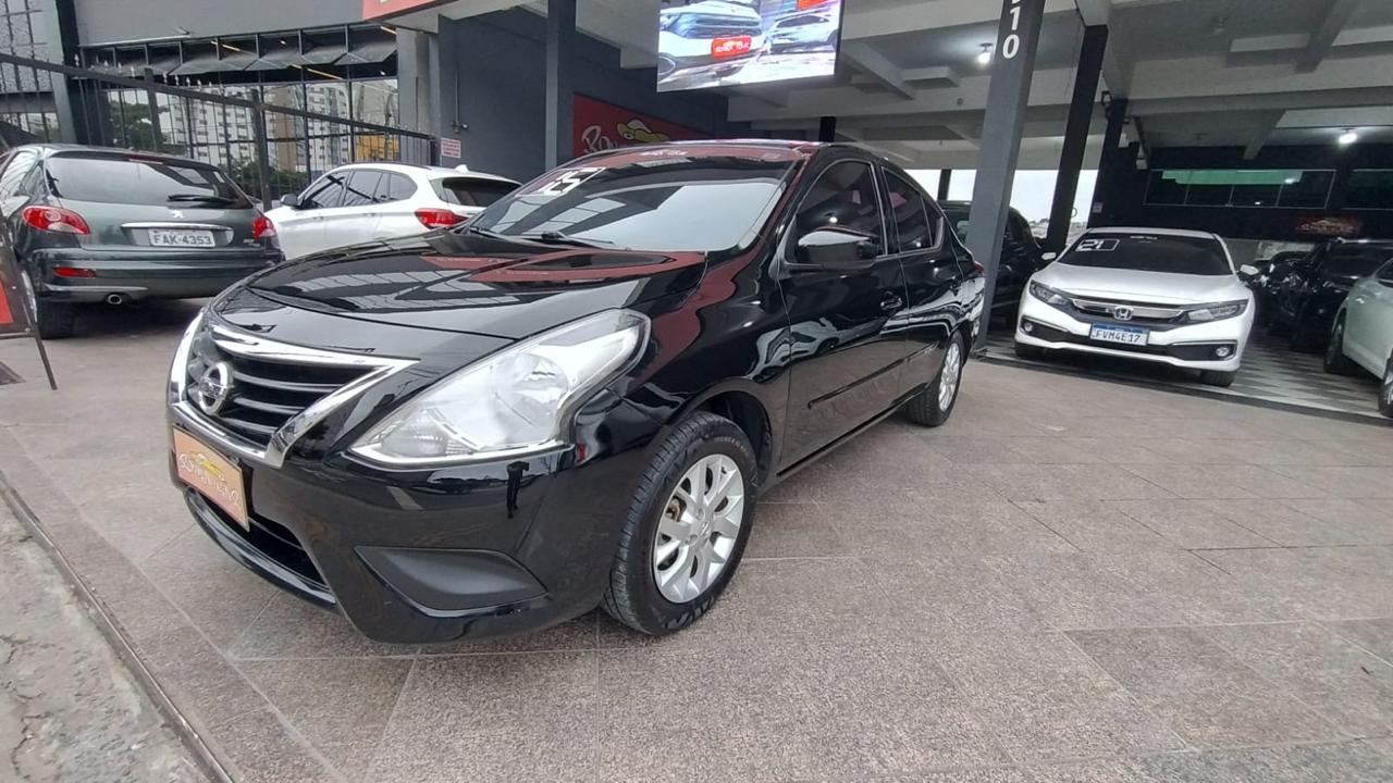 NISSAN VERSA