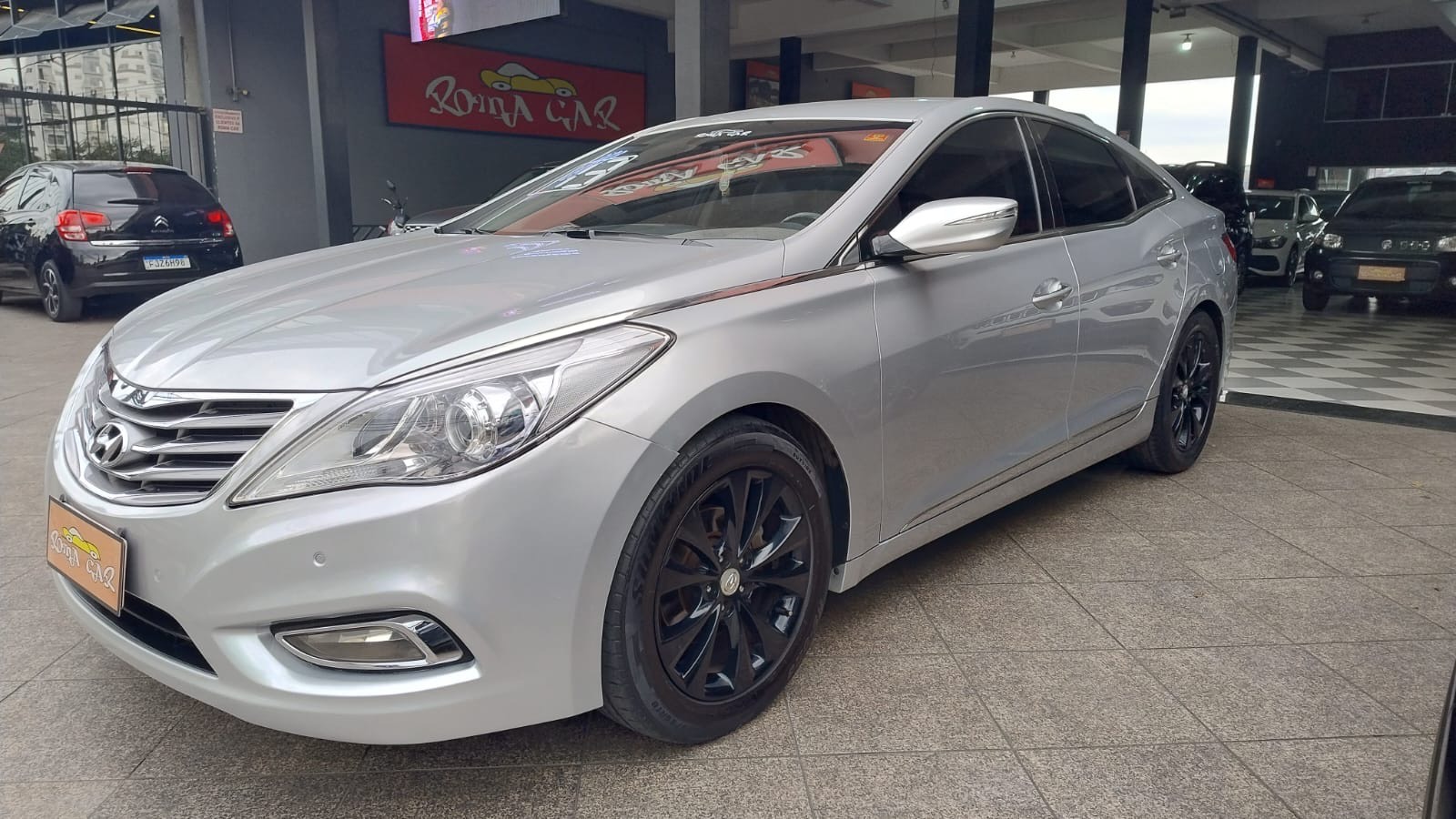 HYUNDAI AZERA