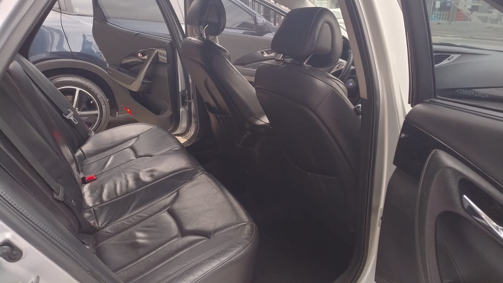 HYUNDAI AZERA