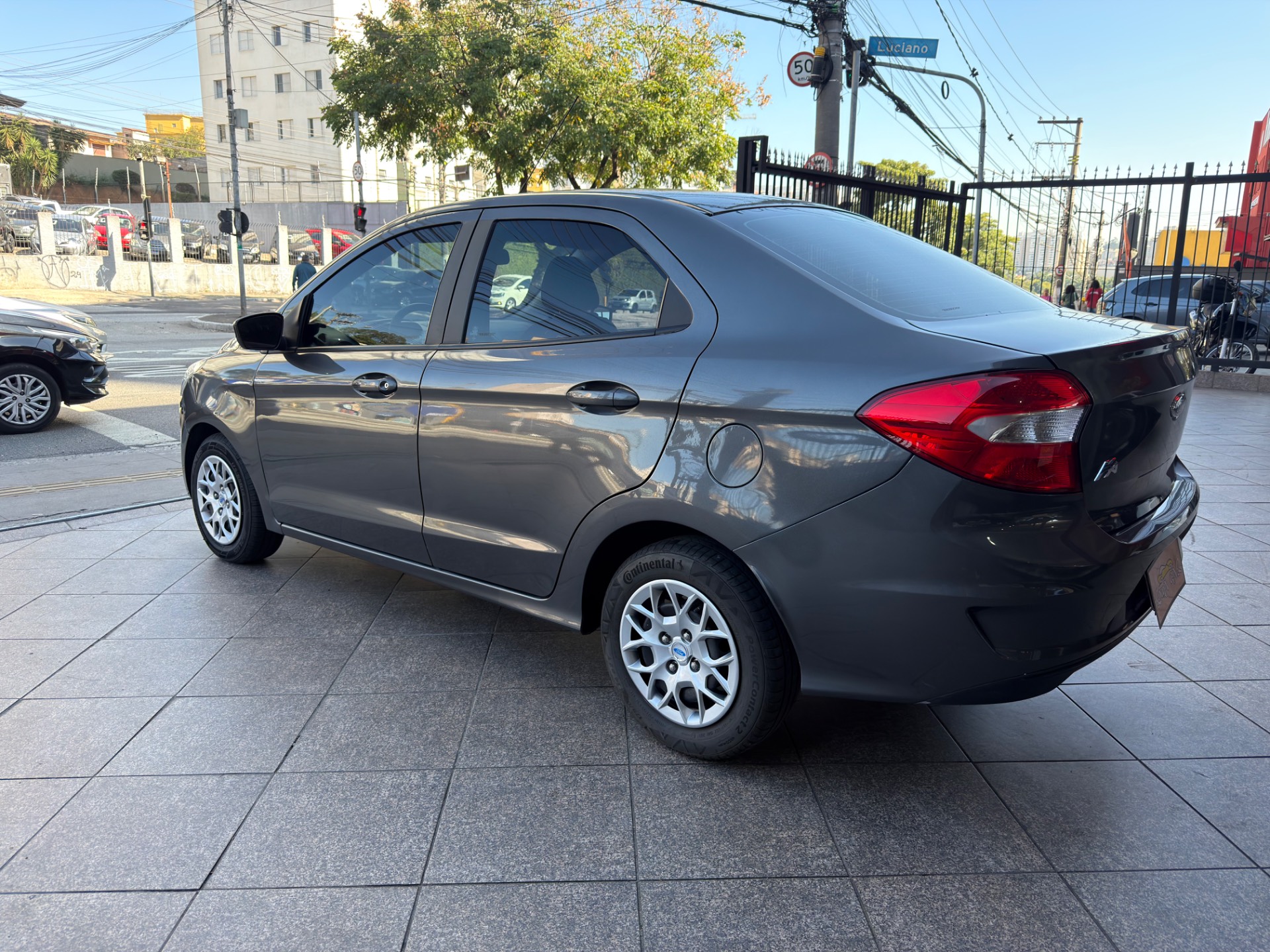 FORD KA