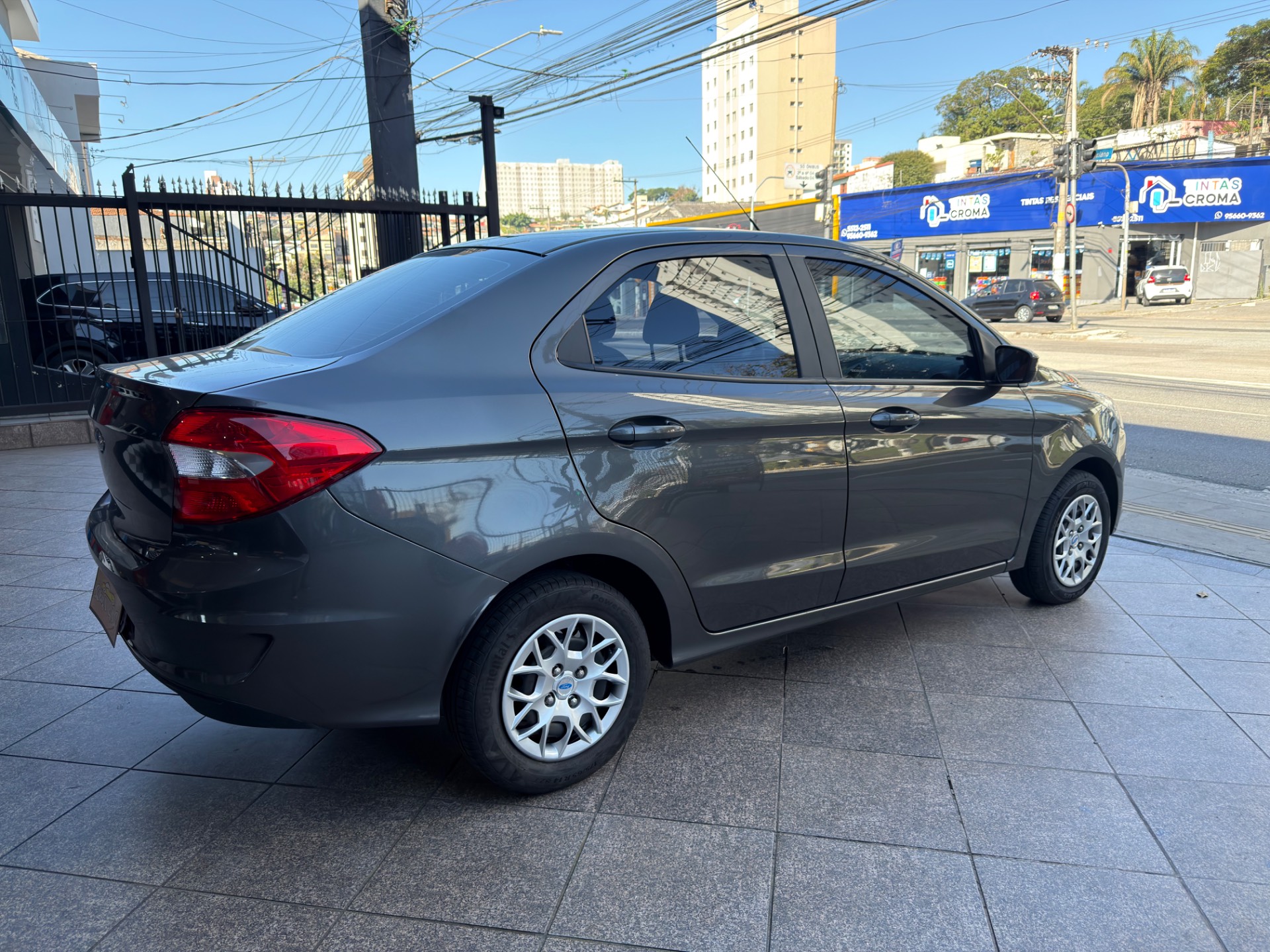 FORD KA