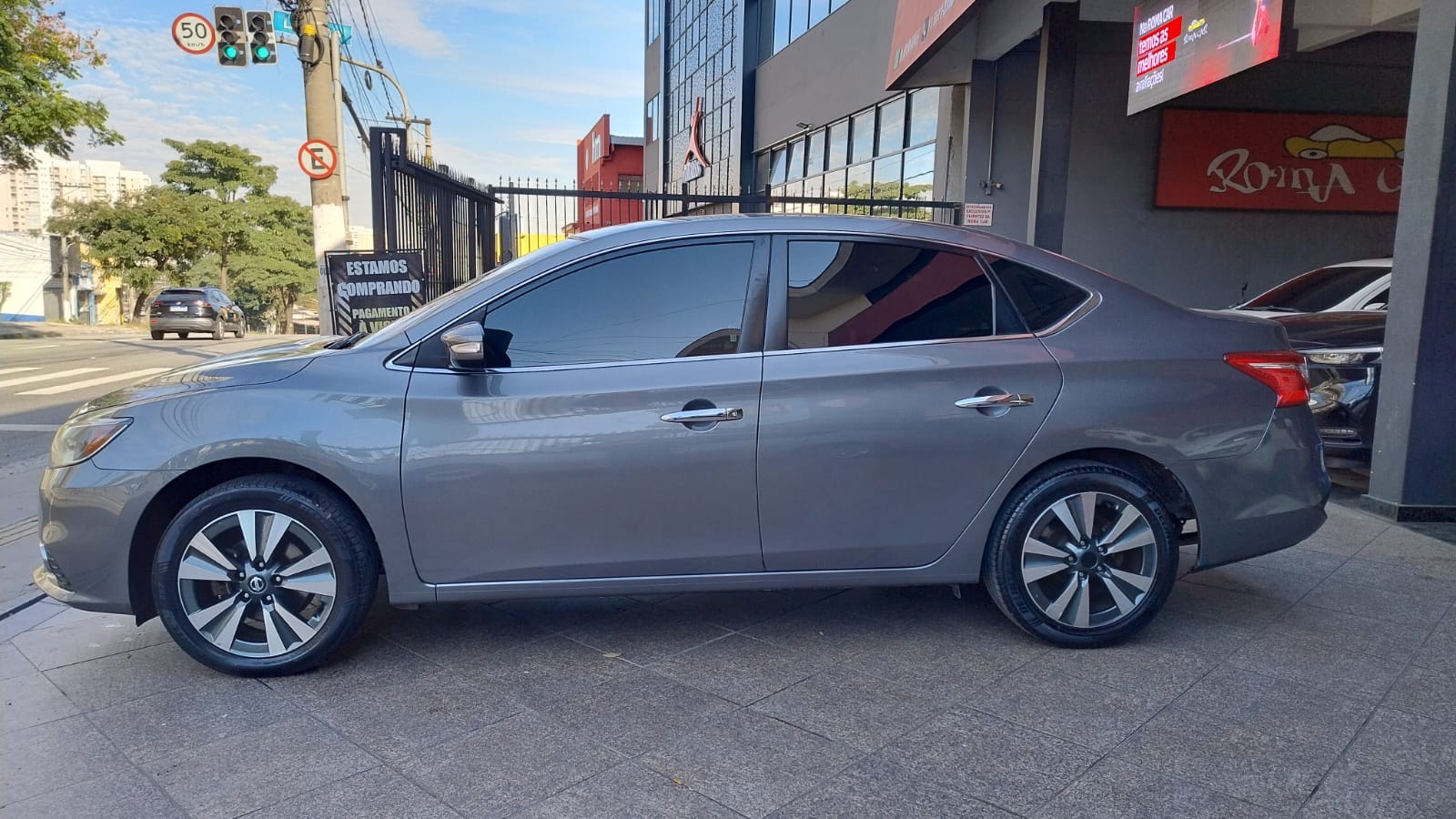 NISSAN SENTRA
