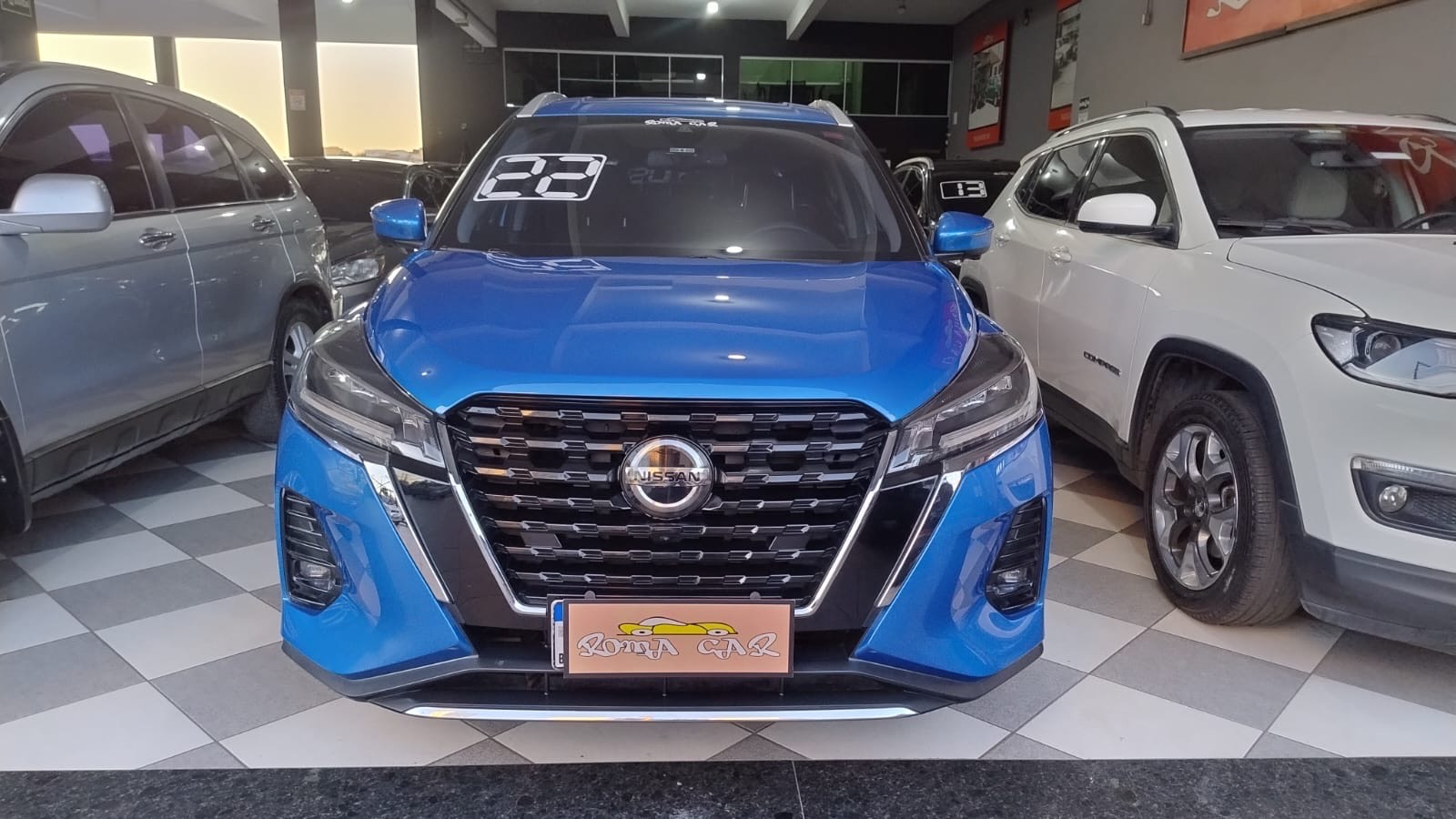 NISSAN KICKS