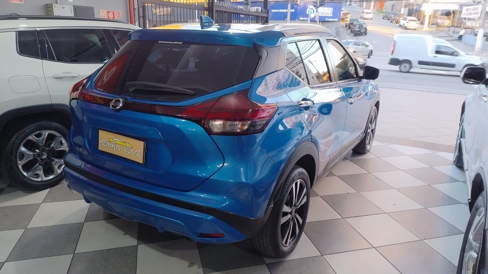 NISSAN KICKS