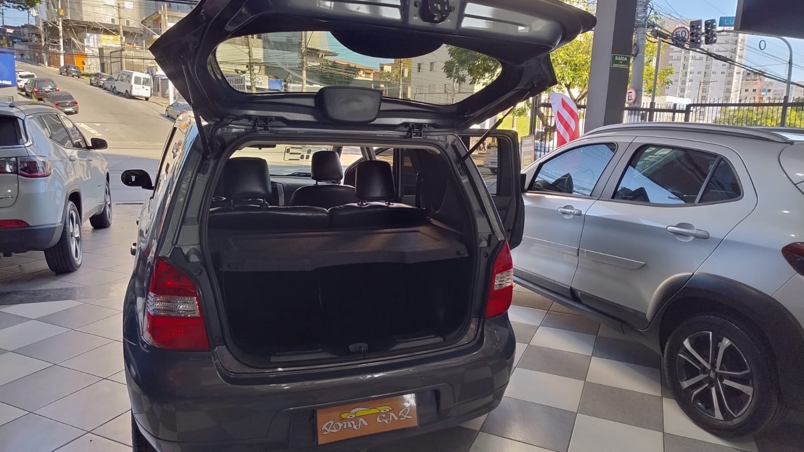 NISSAN LIVINA