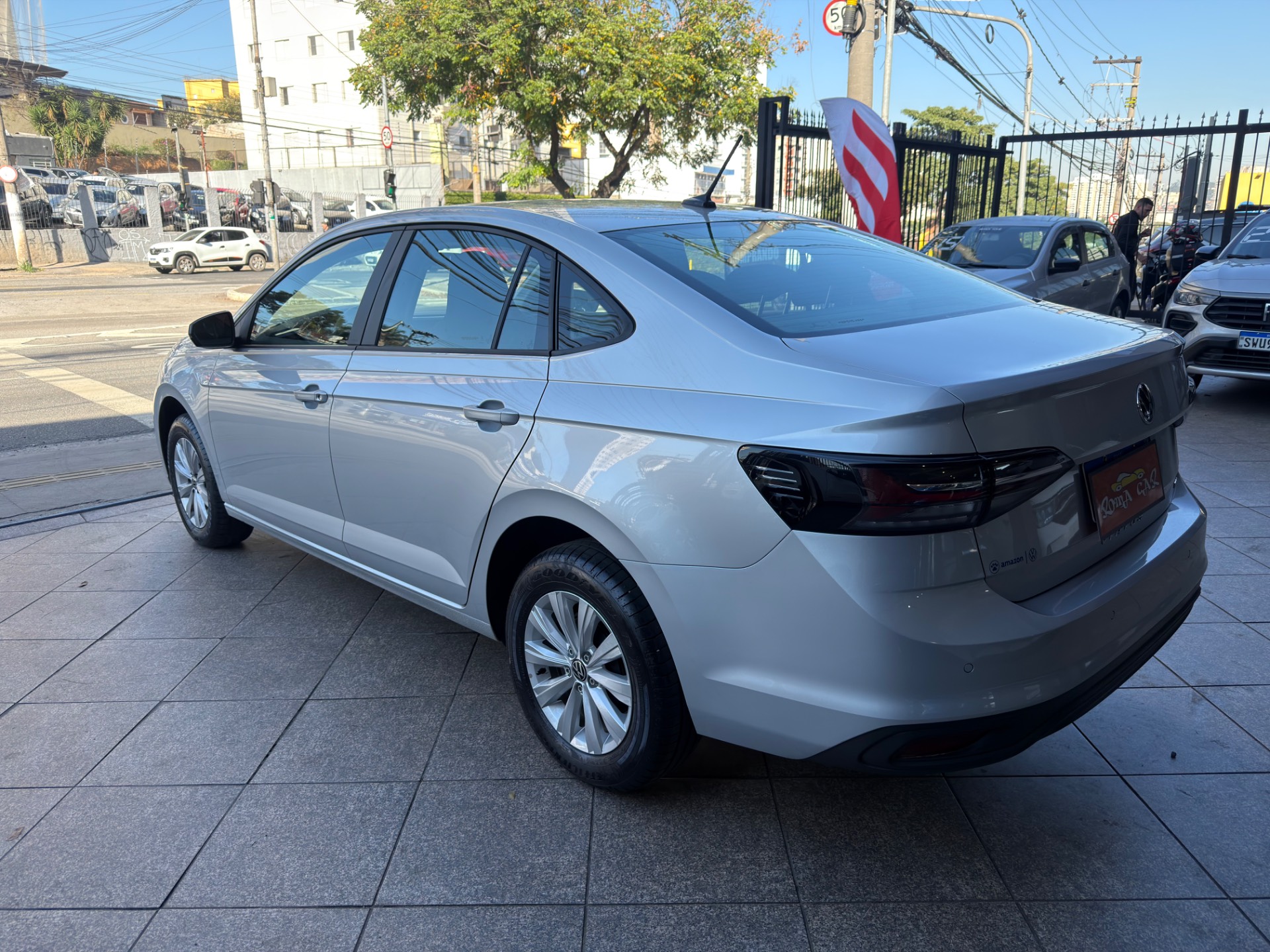 VOLKSWAGEN VIRTUS