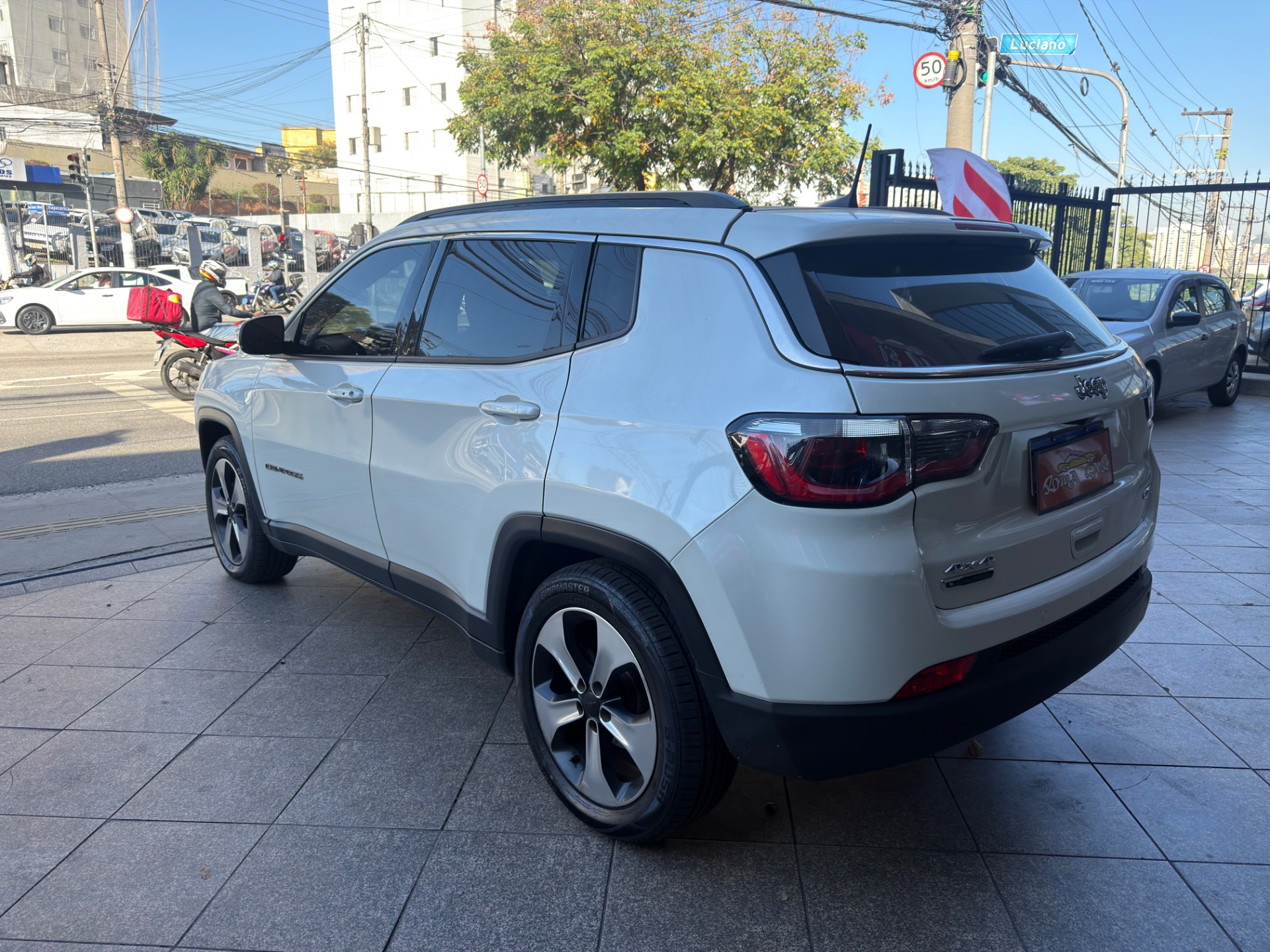 JEEP COMPASS